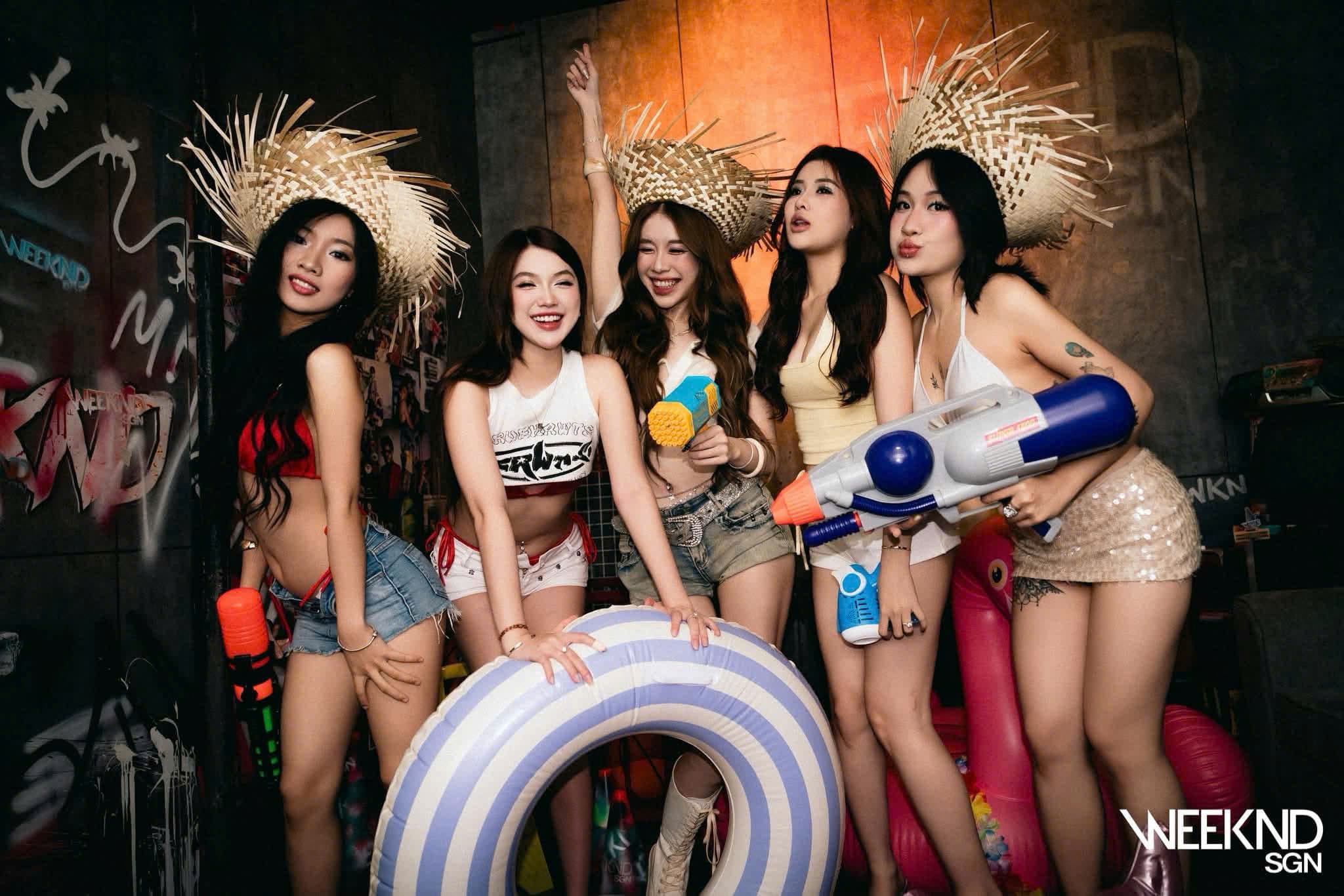 Weeknd Club Saigon — khoảnh khắc 4